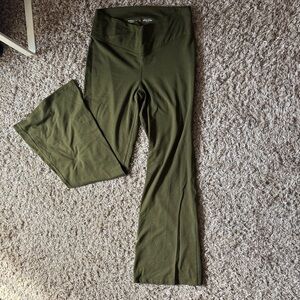 Cross waisted flare leggings